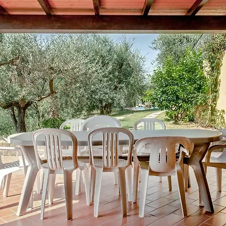 Apartment Due Pini Marti